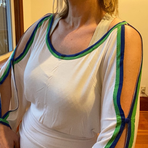 Bebe unique blouse SM - Picture 4 of 9